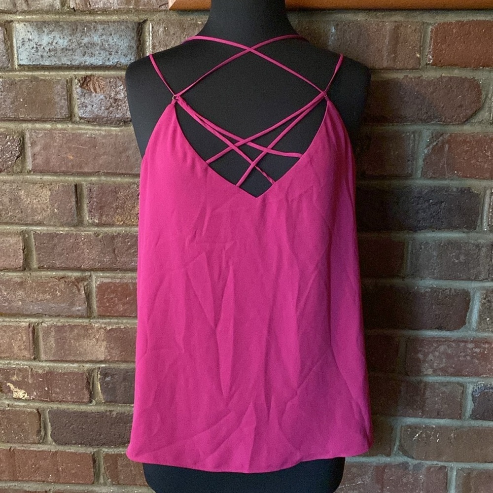 Express strappy magenta sleeveless flowy‎ camisole blouse top